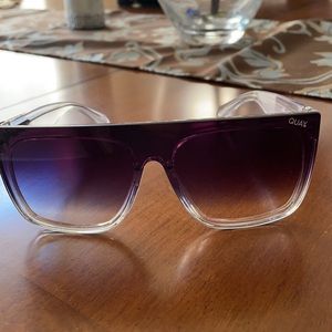 Quay sunglasses. Like new excellent condition
